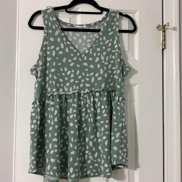 First Love Boutique Top - Picture 1 of 2